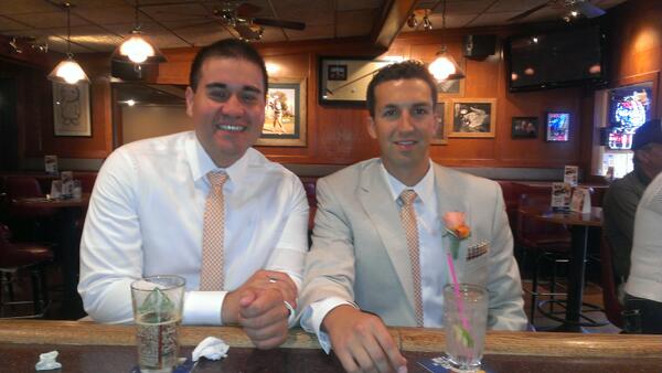 Matt_Strom's tweet photo. Pre #swierkwedding festivities w/ @HHerrejon23 at the La! http://t.co/ZHHJTMChOO