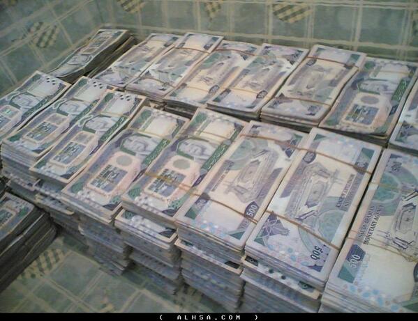 A7l0's tweet photo. @mmoonnee14 لعيونك بس خخخخخ http://t.co/yUAPwUI2eA