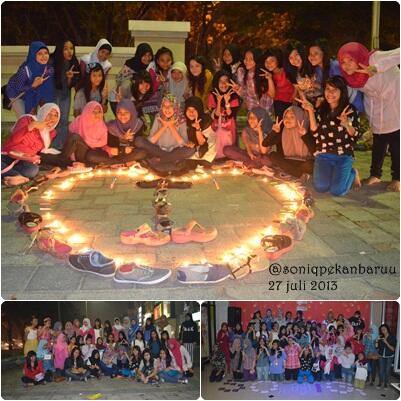 SoniQPekanbaruu's tweet photo. Bukber soniQ pekanbaru 27/07/13 #LFS2 @rockstar_indo @SoniQ_iqbaal @iqbaale http://t.co/tqtHTRzWri