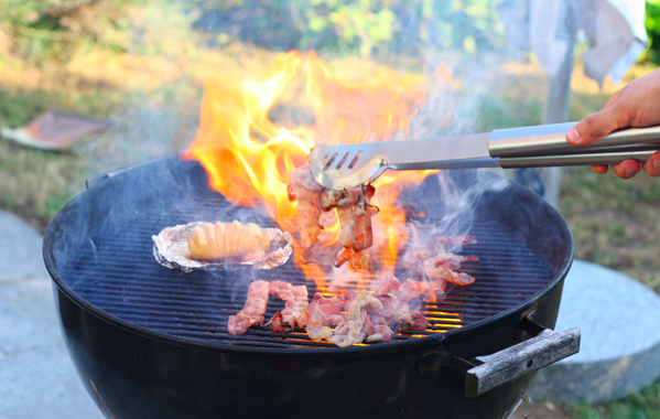 iSplit's tweet photo. BBQ #Bacon http://t.co/yPN6rwb91D