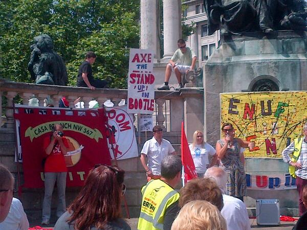 MickeyTighe's tweet image. @SheilaColeman96 speaking at yesterday`s demo, reminding Unite Community Mbrs why we`re proud she`s our Organiser.