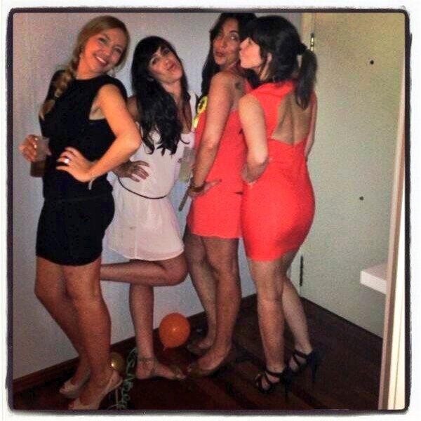 te_julie's tweet photo. Cumpleee!!! @moni_urqui  @MUrquiaga @PatiUrquiaga http://t.co/0QW17dvHVS