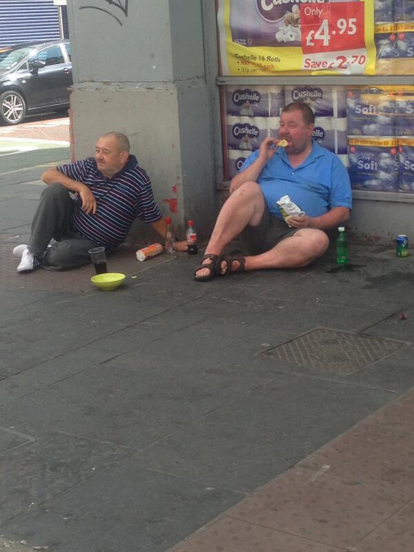 dipsowatch's tweet image. Eating's cheating #dipsowatch