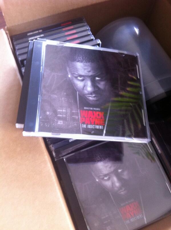 THEREALPAR's tweet photo. “@NHTwax: The Indictment.... In stores and iTunes 8/1/13 but I got them ready out truck early so get wit ASAP http://t.co/qqu0EMQ9iH” gooooo