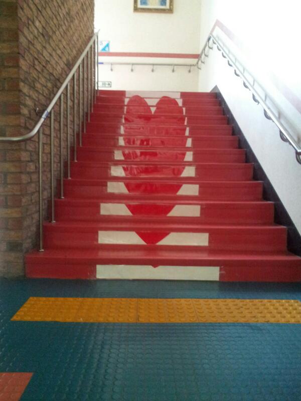 jiin6935's tweet photo. 울학교 후배들 짱짱걸♥아침 부터 감동ㅠㅜ http://t.co/7lbo1v68QB