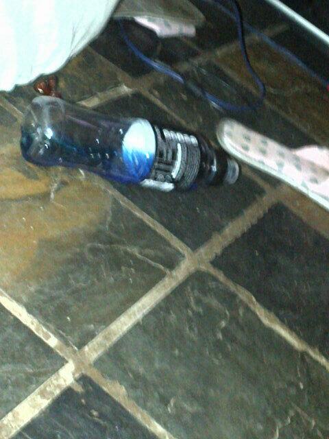 Marshy_90Dan's tweet photo. #powerade #calliesfav #digsliving http://t.co/z9q4OC1RBs