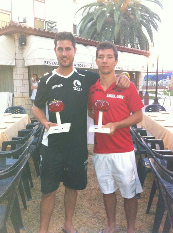josesancheztell's tweet photo. @luisestrada93  campeones 2a miajadas:-) http://t.co/2EVyITFZwG
