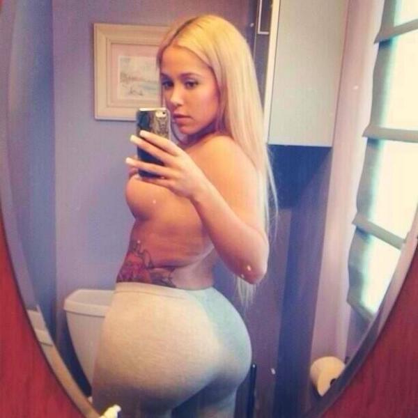 _BaddestBitches's tweet image. 