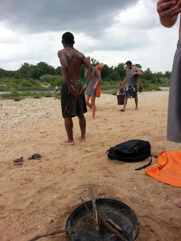 Dstarr21's tweet photo. @allreadyrashadx beach housin' http://t.co/mgUx6LJKyh