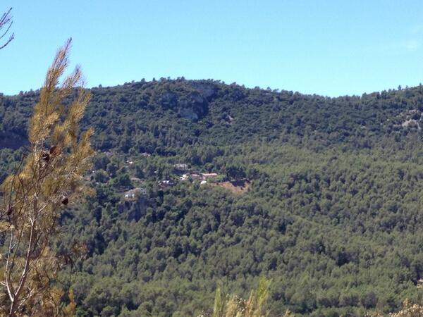JordiCastellviG's tweet photo. Urbanització en plena alineació. S'ha de fer un canvi social.#Valliriana només es un avis. #iiff http://t.co/ud9EfW6yYB