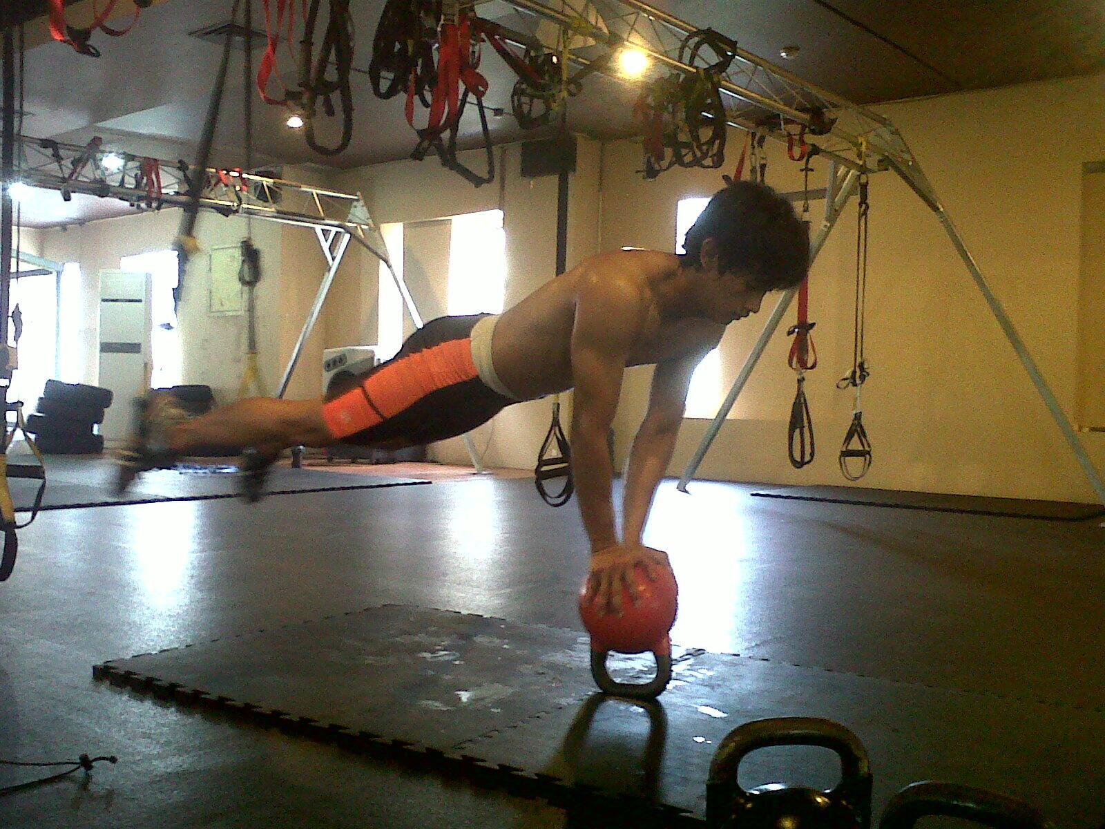 Gym rings store rebel