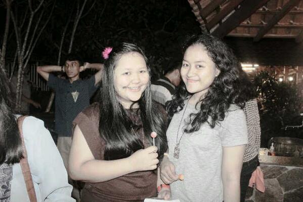 keyfzd's tweet photo. MC uniqqqq ;p Keke &amp; Keke ~~ wakswakswaks #bukbergalasta @EventGalasta http://t.co/4eO4UjznH4