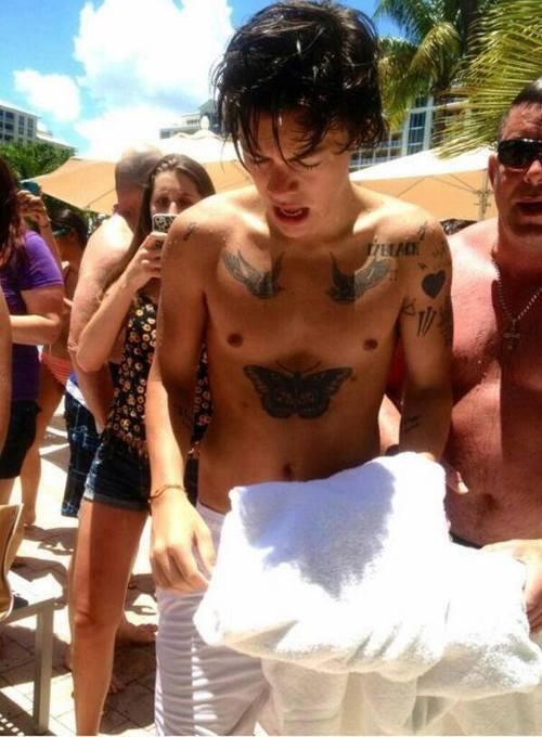 OneDream1D__'s tweet photo. Hello :) http://t.co/ql4K9IOt8Q