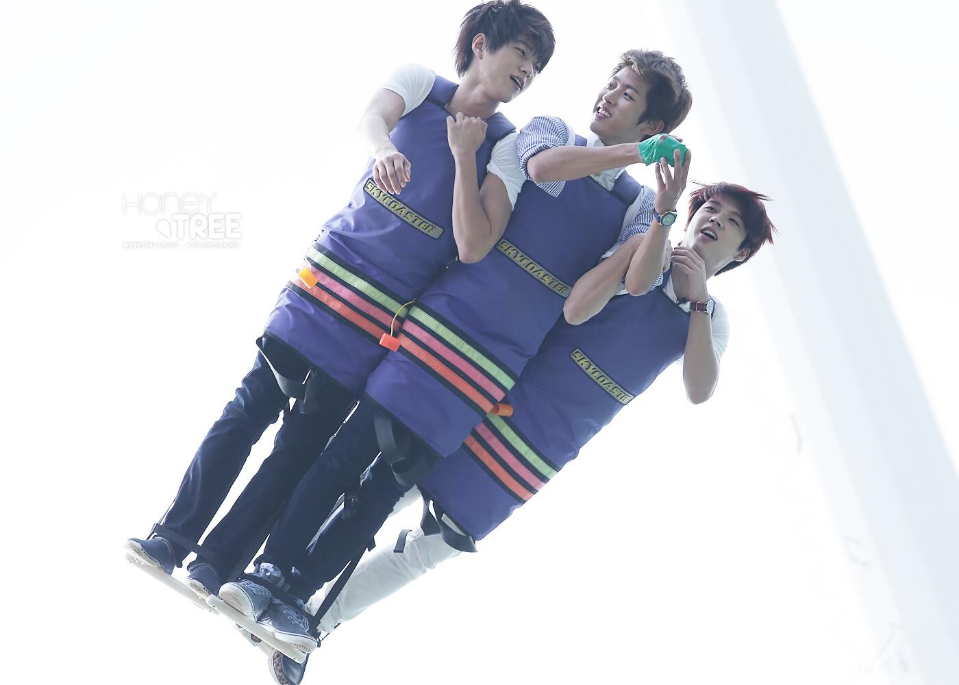 BQWOhP-CcAA4c6B.jpg:large