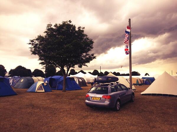 thkikkert's tweet photo. Couple of hours to go and Newday will start. Looking foward what God will be doing.@newdayevent http://t.co/FJ4rT59E8e
