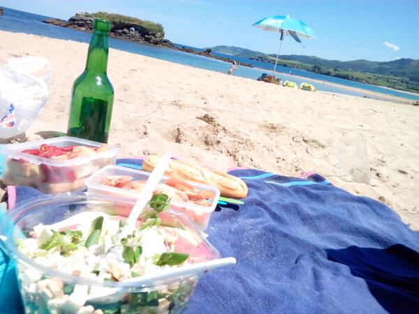 JenfiGb's tweet photo. Unas vacaciones no son realmente buenas si no te da pereza abandonar la playa para ir al spa @Sta_Gago http://t.co/p9aGGhHaT2