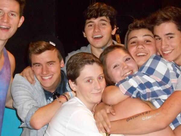 Its_Emily_11's tweet image. @O2Lindonesia