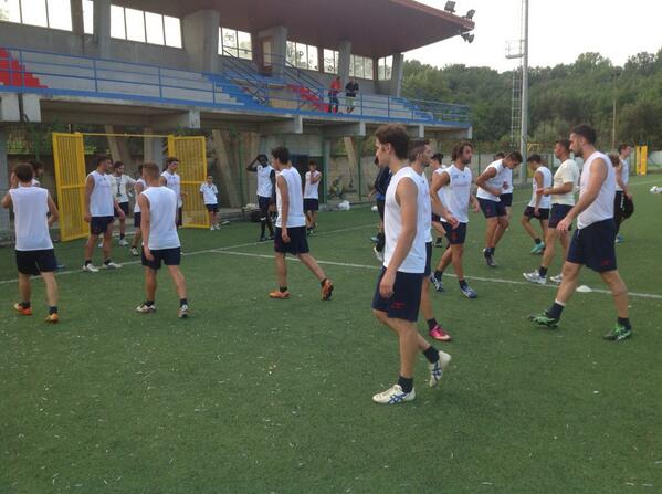 TorrecusoCalcio's tweet photo. Agli sgoccioli l'ultimo allenamento #serieD #torrecuso #calcio #ritiro #precampionato http://t.co/oTT3IKU6z0