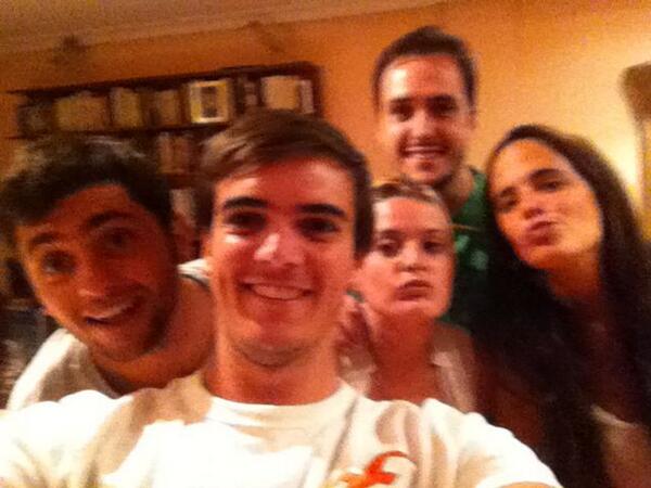 luisorapralt's tweet photo. Seguimos con el viaje ahora en Ciudad Real, pueblo de Castilla @JoseFHuergo @Leandu91 @meme_MH @PatiBove30 http://t.co/imMx27RKyp