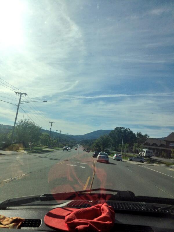 chrisd503's tweet photo. What's up boone http://t.co/t46sGhwOKu