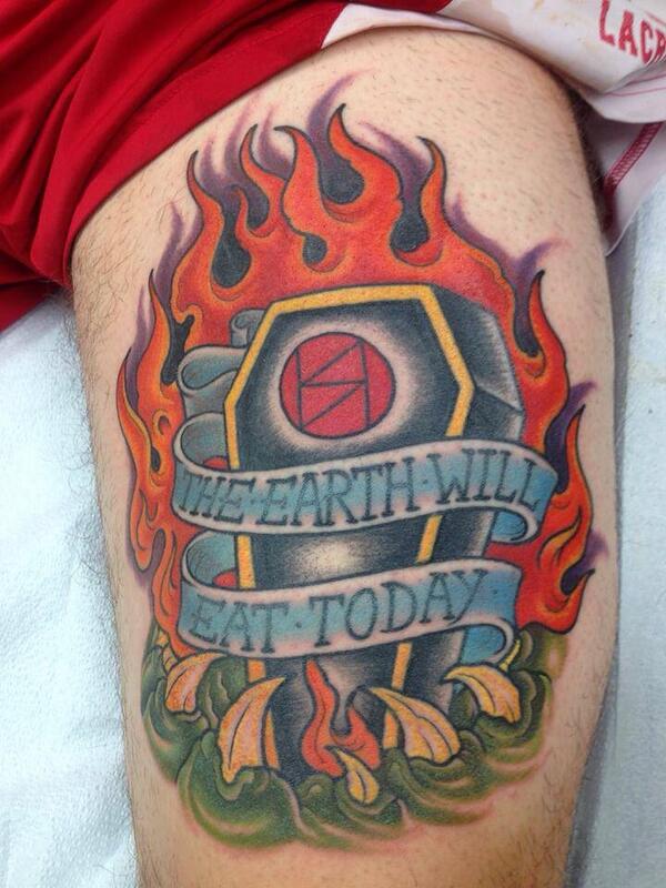 steadyhandsil's tweet photo. Matt from NC got a Steady Hands tattoo and its so sick like damn http://t.co/cWIu20AJ3z