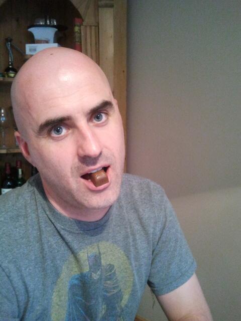 niamhosullyo's tweet photo. @don_obrien tim eating turkish delight #preparingforamerica http://t.co/nE8g6LPVsr