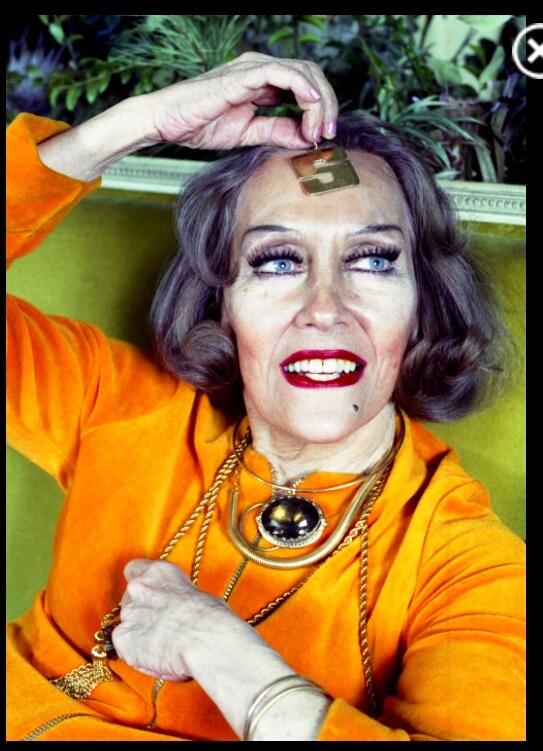 mikepotter28's tweet photo. Gloria S.  Norma for real http://t.co/SdAVYyTkIR