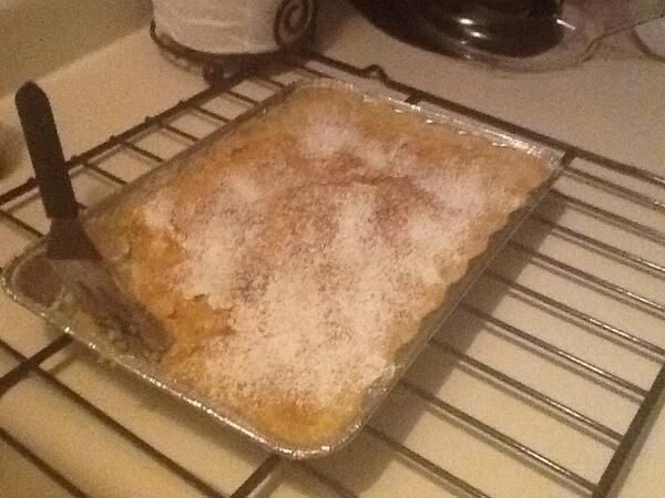 yougogirl_1's tweet photo. @TrishasKitchen I finally made your lemon bars tonight.  Oh my goodness!!!  It was sooooo yummy!!! Thank you! http://t.co/B1gs0dO2I1