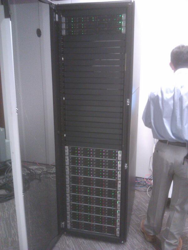 cdaly1970's tweet image. At HP Vertica User Conference in Boston. Our #Hadoop #AppSystem with #Vertica and @Tableau is awesome.