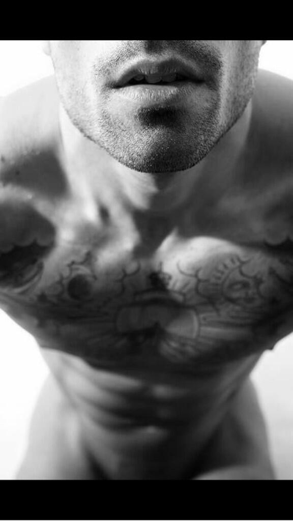 Karislolis's tweet image. Aca te manda un beso @mayuye_69