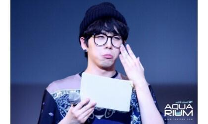 YouBB_sz's tweet photo. 기억속의사람 이태일 날끔찍히아끼는귀여운탤 http://t.co/uK3CsAkq1A