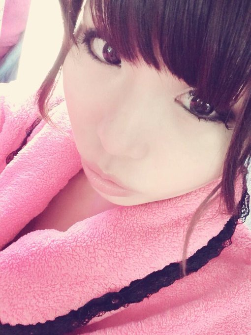 撮影お疲れさまでしたー！体調があまりよくないのでゆっくり身体休めます(*_*)船酔い車酔いやばかったです(/ _ ; )笑 http://t.co/HWTpcE70pn