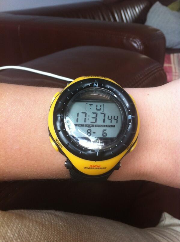 ClarkKaczmarek's tweet photo. Ik heb een nieuw horloge 😁 http://t.co/6mGjz3fJyT