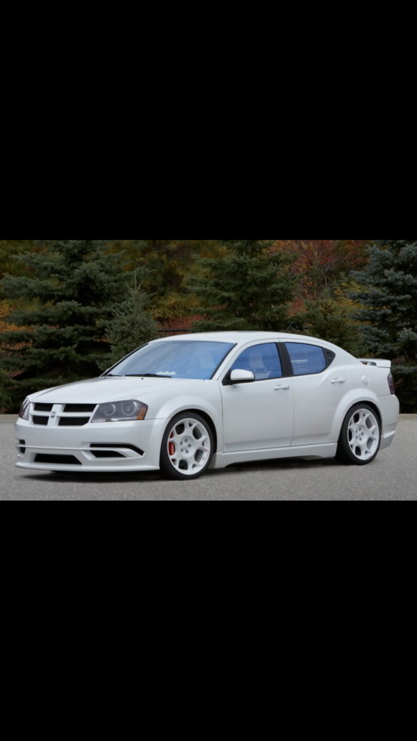 ThirdGearSeries's tweet image. Car of the Day is thd Dodge Avenger #ThirdGear #COTD