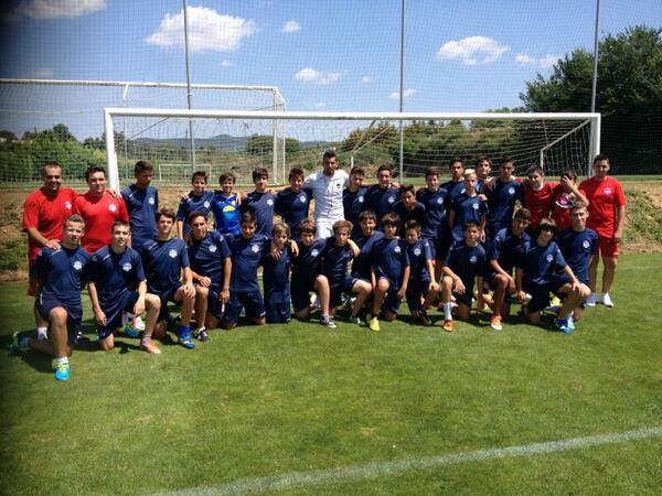 sergio_rios97's tweet photo. Hecho demenos esa semana con los mas grandes @marbellaparaiso  @xexu_45 @Nozaroc_10 @KikoPedrosaHaro @HugoGarcia_22 http://t.co/TCbp0c096P