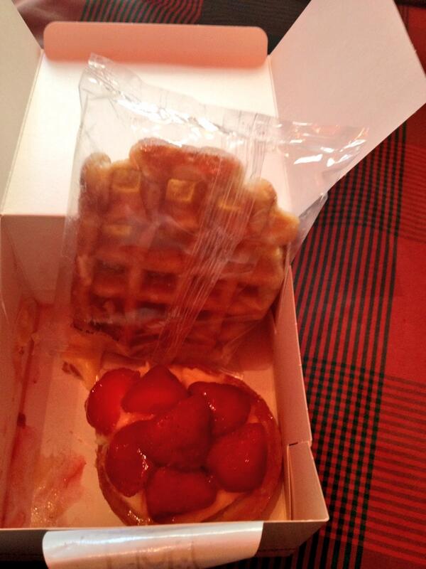 crisjarillo's tweet photo. Gracias por esos buenos dias @carlota_im http://t.co/39xzQbGPcB