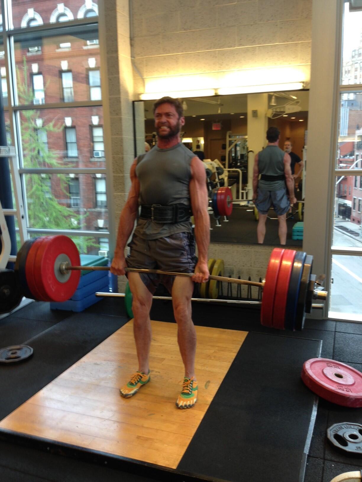 If The Bar Ain't Bending You're Just Pretending T-Shirt If The Bar Ain't Bending You're Just Pretending T-Shirt
