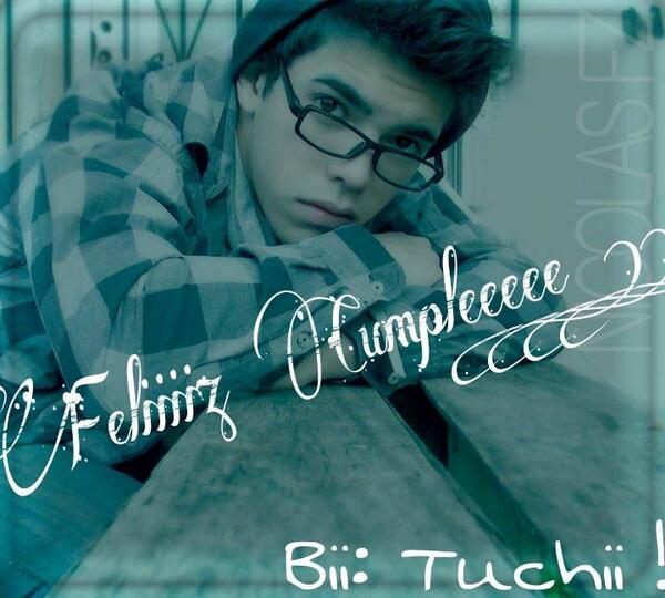 miradas_robadas's tweet photo. Te lo hizo mi primate XD jaja #FelizCumple20NicolasFernandez @NFRNANDZ lindoo no? El nene! *q alsalta cuna q soy o.o) http://t.co/VT7fy5tJ0w