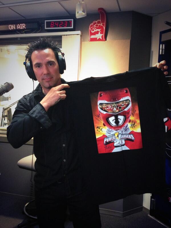 rodryanshow's tweet photo. 50th RT wins this autographed 20th Anniversary T-Shirt from @jdfffn http://t.co/pooIj9yJfH