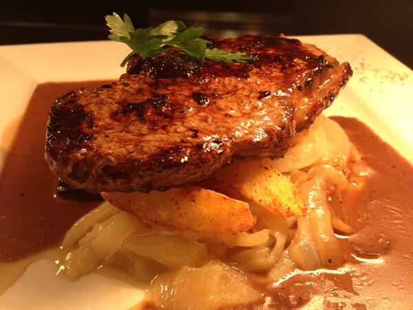 Bar and Grill Menu Daily from 3-9pm! Favourites like our chicken tenders and our mouth watering 10oz Steak available