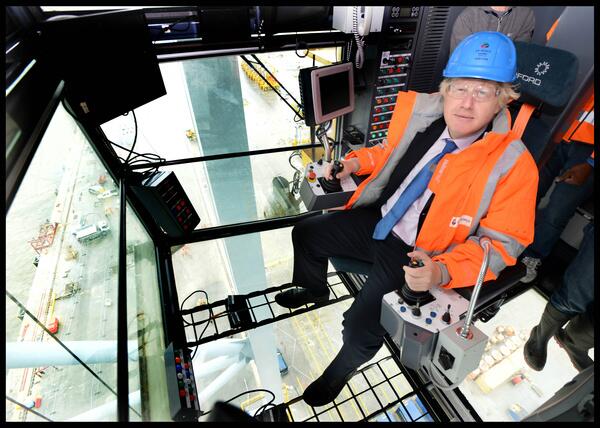 "<a href="/MayorofLondon/">Mayor of London, Sadiq Khan</a>: DP World London Gateway super-port 27,700 jobs for London &amp; South East £2.4bn benefit its economy "