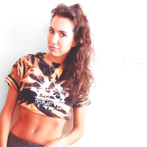 GlyficApparel's tweet photo. Acid Bath now on sale! Only £12.99 http://t.co/4vzaUOoZcr http://t.co/5D5U72UE3F