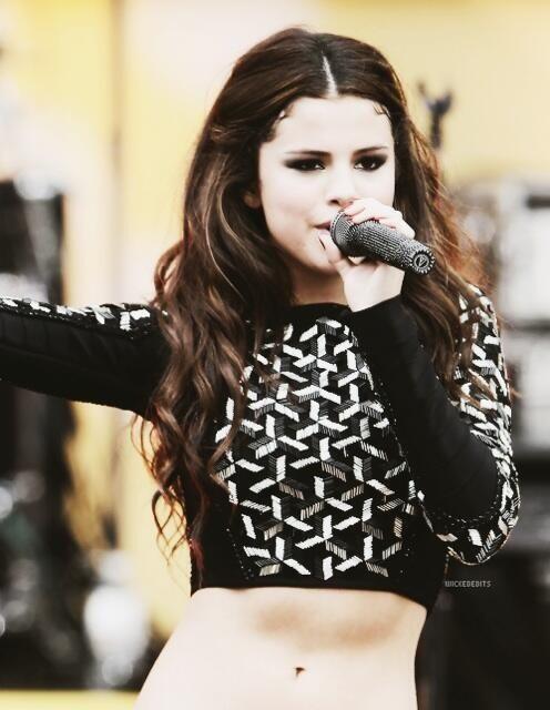 CallousProdigy's tweet image. Bonjour me petite croissants.