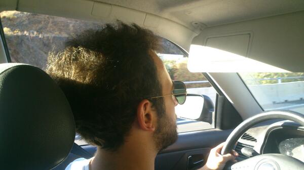 YoliMata's tweet photo. Con el mejor conductor y el coche más rápido del mundo! @kikotemboury @Carmen_ZMesa @BelenSalass @manolo_ov http://t.co/5pTPEvEGC3