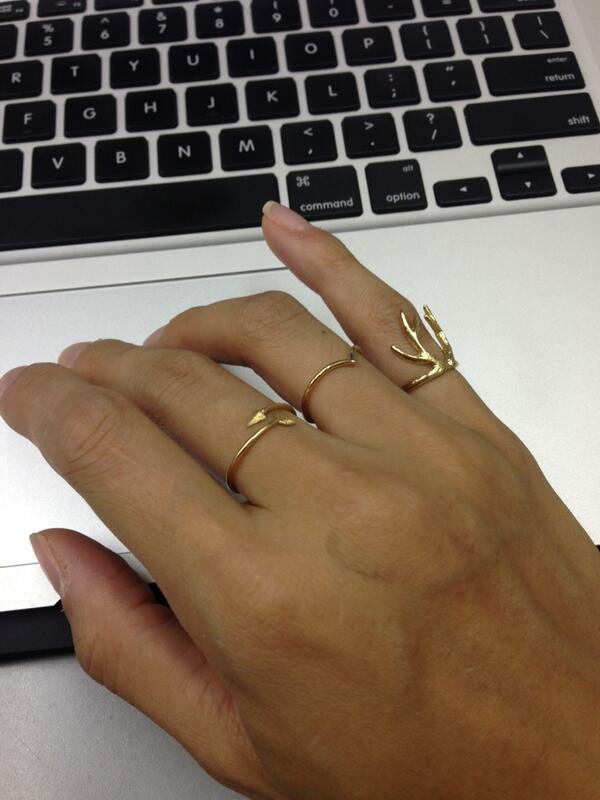 JaisyTam's tweet photo. Enjoying my new rings from @ShopForJayu new collection! Thanks @SallyHan_psalms! #rings #fashion #shopping #Jewelry http://t.co/Ud0wfstiRu