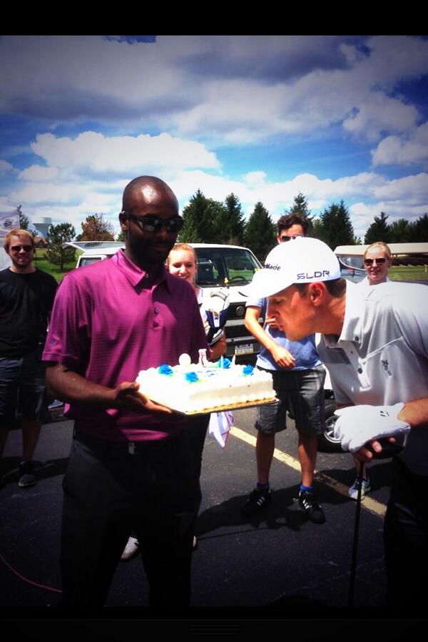 Vision_Golf tweet picture