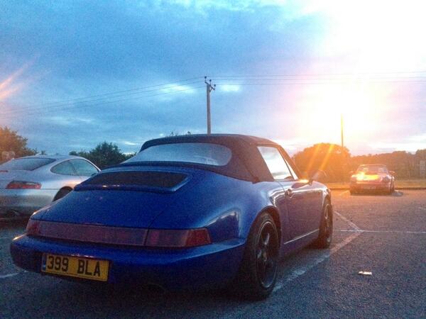 PorscheClubR13's tweet photo. Even though the suns set we've still got some new arrivals. Lovely. http://t.co/eQ6BEDBLzE