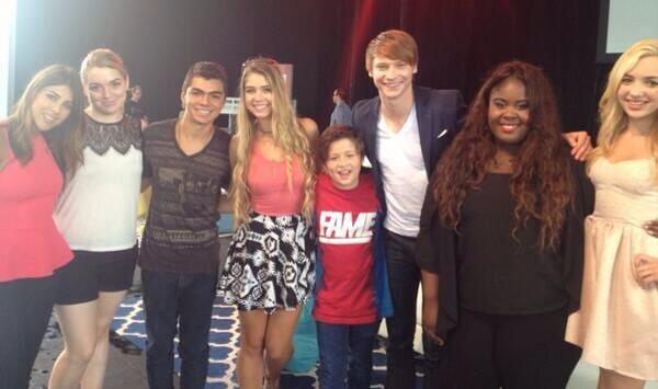 HarperAFinkle's tweet image. Met up with some pretty awesome people today. Reconize any of them? :-)