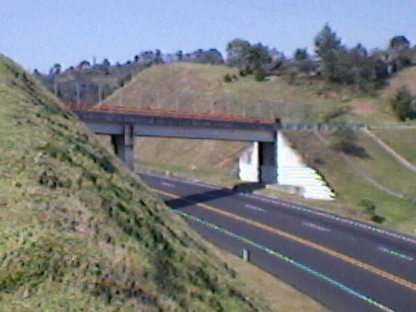 juli_ooo's tweet photo. puente  autopista http://t.co/ryT8eIrX2L