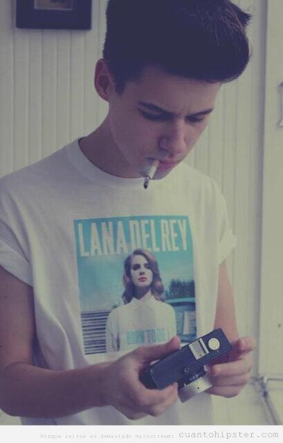 xavier_monster's tweet photo. Amo a lana y quiero una camisa asi :G http://t.co/G5et8qJrre